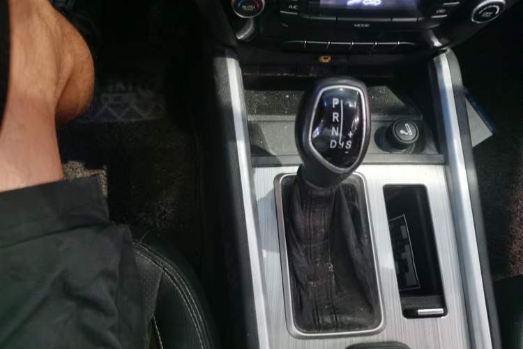 Used Geely Auto Vision X6 2016 1.3T CVT Luxury Model