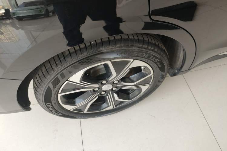 Used Hongqi E-QM5 2021 Charging Version Flagship Edition