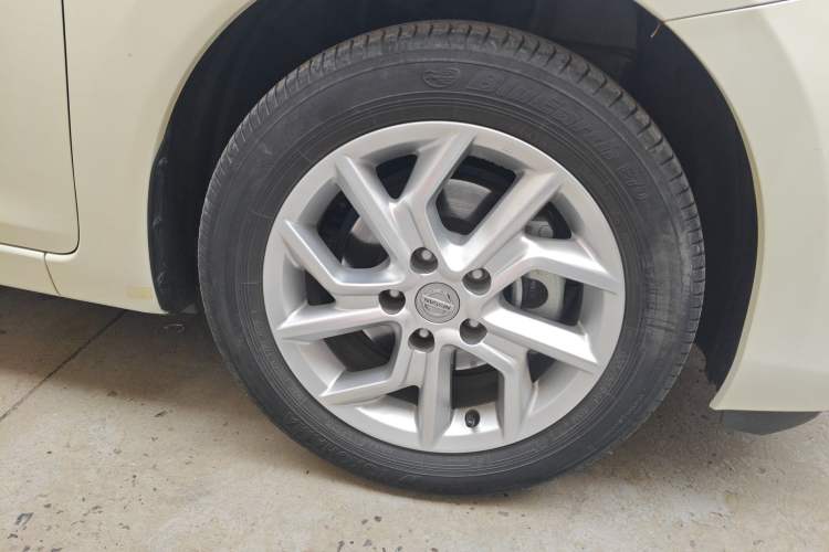 Used Nissan Tiida 2021 1.6L CVT Smart Drive Edition Right Front Wheel Hub