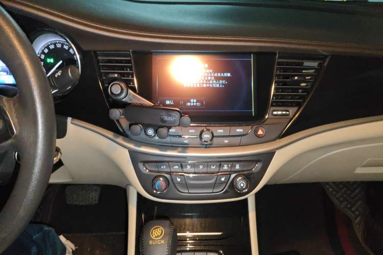 Used Buick Verano 2015 Sedan 15S Automatic Leading Model Audio And AC Panel