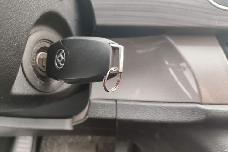 Used SAIC MAXUS G10 2022 2.0T Automatic Smart Enjoyment Version Gasoline 7 Seats