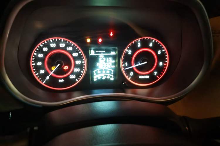 Used Jinbei F50 2017 1.6L Manual Elite Model
