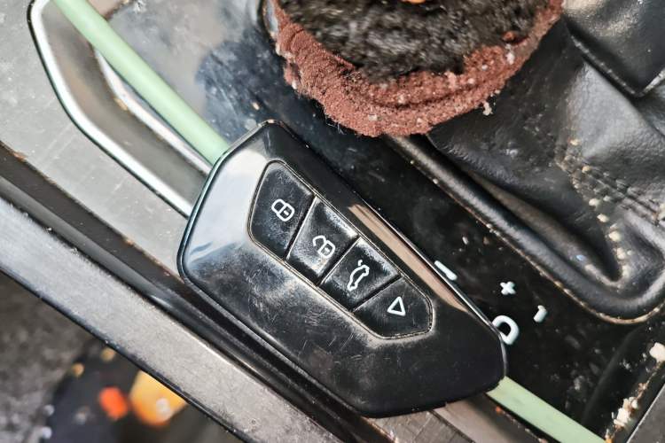 Used Chery Tiggo 3X 2021 PLUS 1.5L CVT Thrilling Red Date Edition Vehicle Key