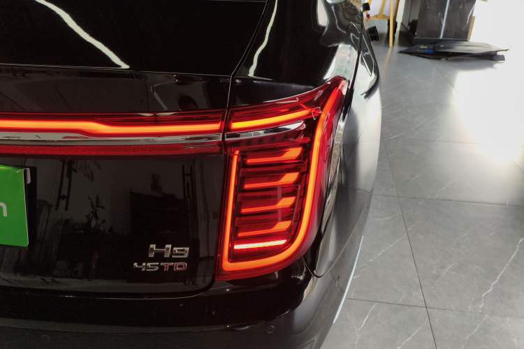 Used Hongqi H9 2022 2.0T Smart Connect Flagship Edition Exterior 3