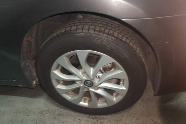 Used Nissan Sylphy 2018 1.6XV CVT Deluxe Edition Right Front Wheel Hub