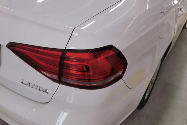 Used Volkswagen Lavida 2019 Lavida Start 1.5L Automatic Trendy Version China VI Standard