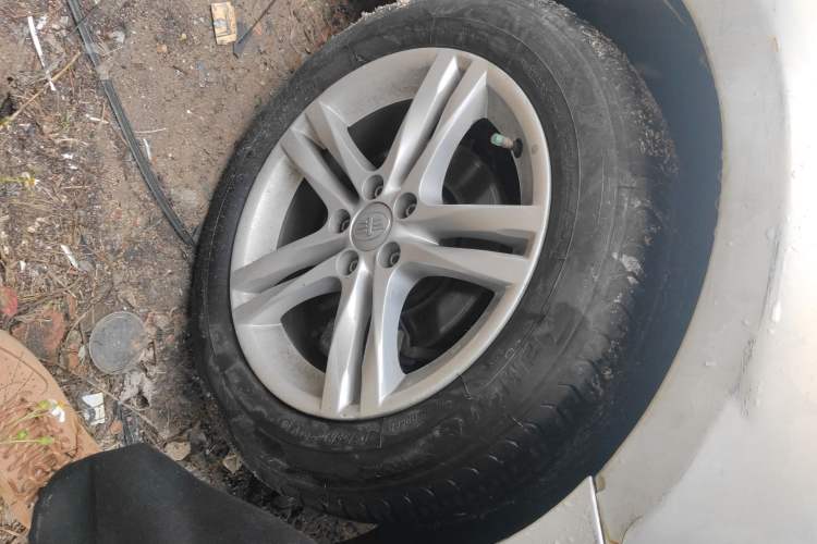 Used Bestune B30 2017 1.6L automatic comfort version
