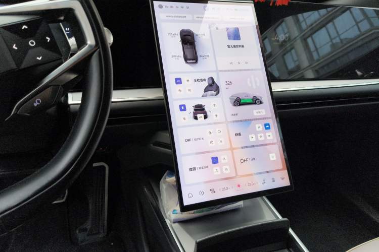 Used HiPhi Y 2023 560 km Pioneer Edition