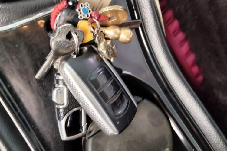 Used Dongfeng Fengon 580 2016 1.5T Manual Luxury Edition Vehicle Key