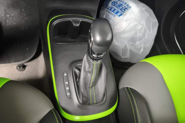 Used Roewe Clever 2021 302km Excellence Edition Gear Lever