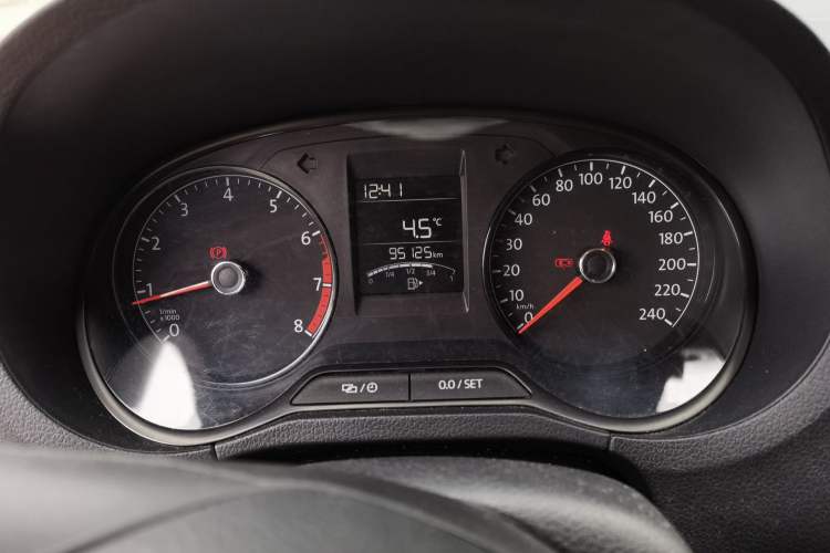 Used Volkswagen Polo 2016 1.4L Manual Fashion Model Instrument Cluster