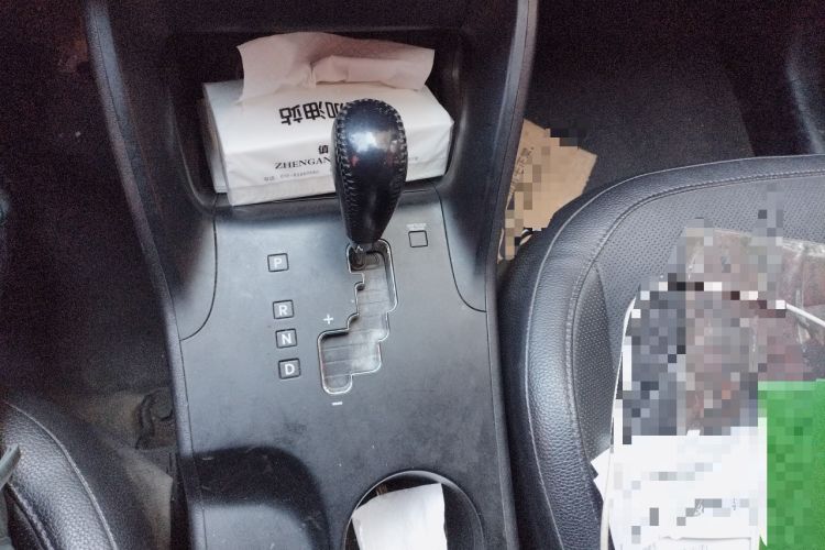 Used Hyundai ix35 2013 2.0L Automatic Two-Wheel Drive Smart GLS China IV Standard