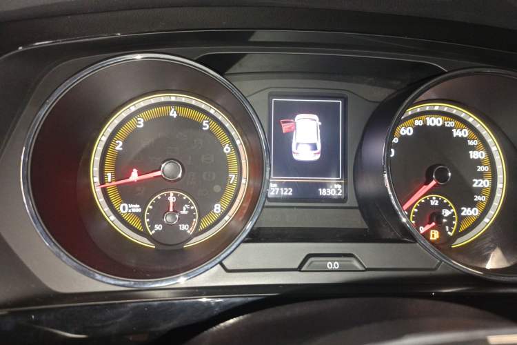 Used Volkswagen Tiguan L 2020 330TSI Automatic Two-Wheel Drive Smart Luxury Edition China VI Standard