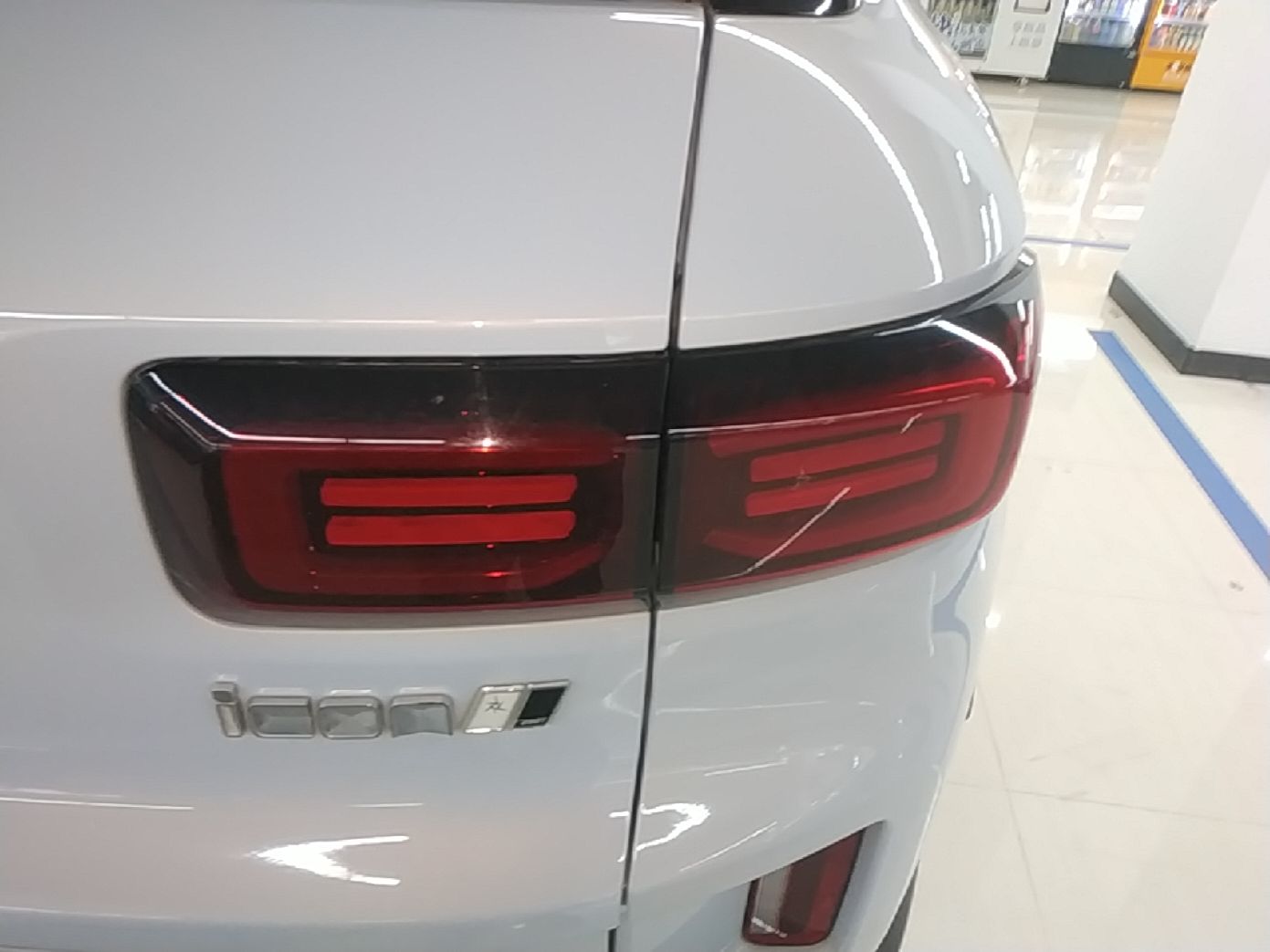 Geely Auto icon 2023 1.5TD Star Player — снимка 9