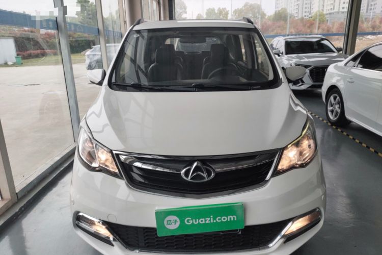Used CHANGAN KAICHENG Oushang A600 2016 1.5L Manual Luxury 6-Seater Front