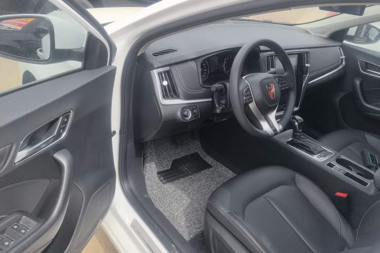 Used Roewe i6 2019 PLUS 20T TST 4G Connected Flagship Superb Edition Driver Seat