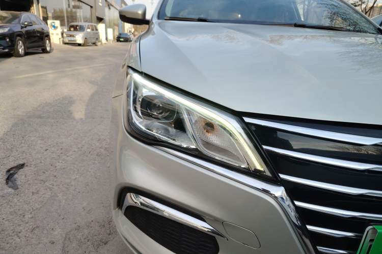 Used Roewe Ei5 2018 Internet Flagship Edition Right Front Headlight
