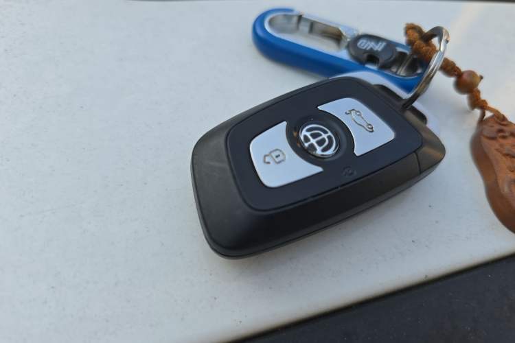 Used Brilliance V3 2016 1.5T Automatic Flagship Model