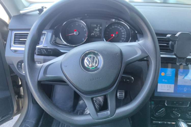 Used Volkswagen C-TREK 2017 230TSI DSG Comfort Version