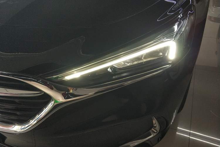 Used Buick LaCrosse 2021 552T Luxury Version
