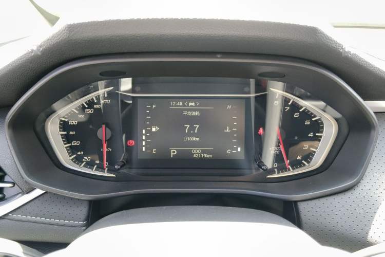Used SAIC MAXUS G50 2023 PLUS 1.5T Happiness-Recommended Automatic Start Edition Instrument Cluster