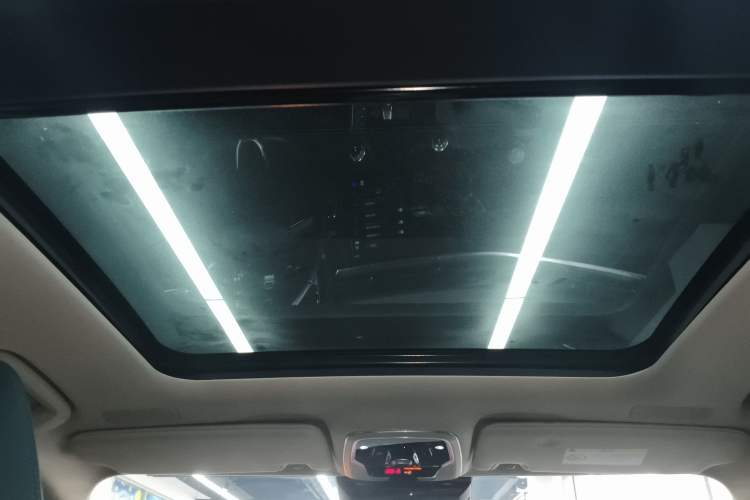 Used Lynk & Co 05 2020 2.0TD Two-Wheel Drive Shine Halo
