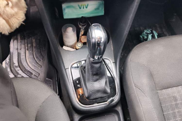 Used Volkswagen Polo 2016 1.6L Automatic Comfort Model