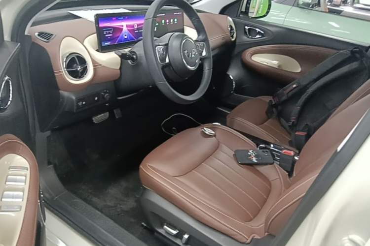 Used Wuling Bingo 2023 333 km Lingxi Connected+ Version