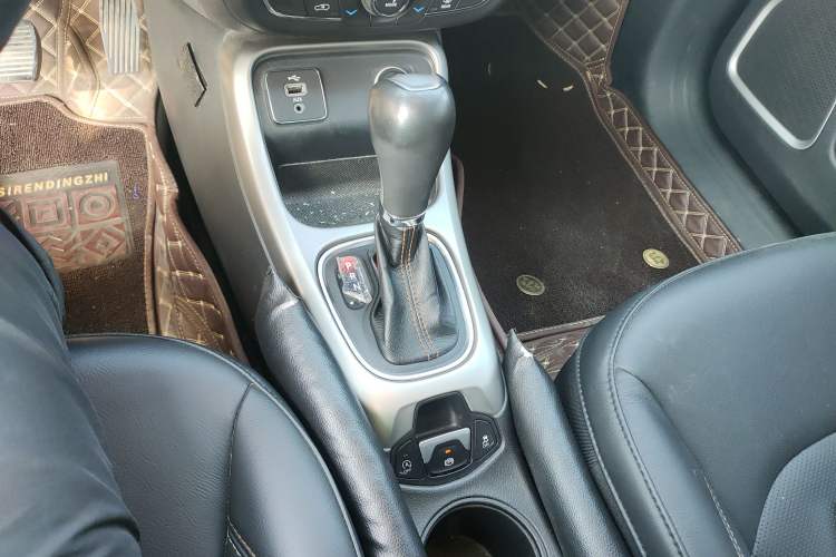 Used Jeep Compass 2017 200T Automatic Family Edition