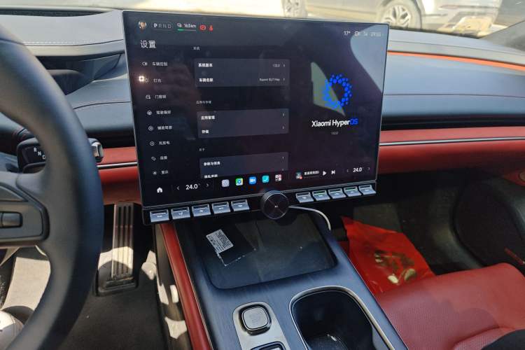 Used Xiaomi Auto SU7 2024 Four-Wheel Drive Ultra-Long Range Advanced Intelligent Driving Max Edition
