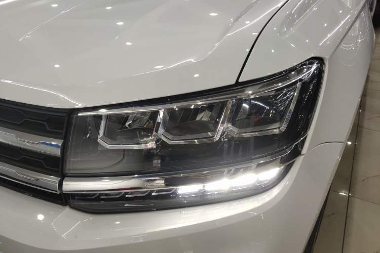 Used Volkswagen Tharu 2022 280TSI Two-Wheel Drive Comfort Edition