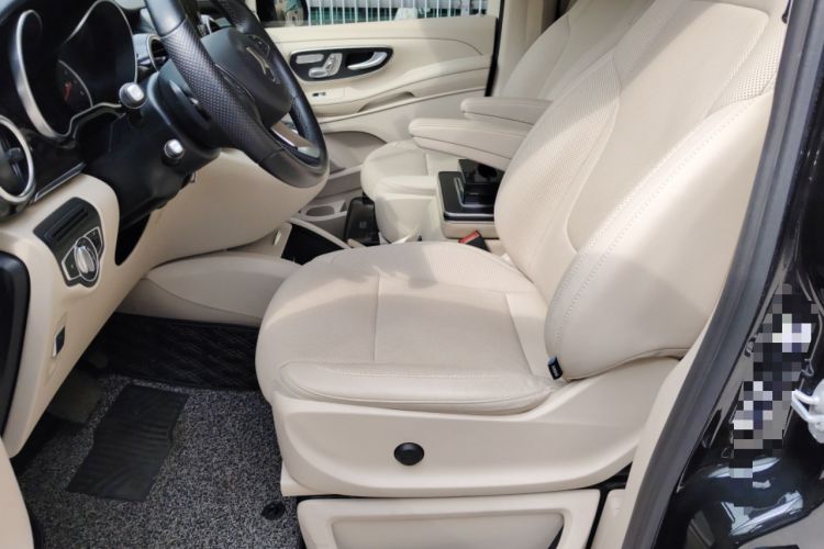 Used Mercedes-Benz V-Class 2018 V 260 Avantgarde Edition China VI