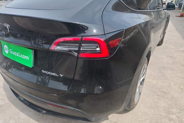 Used Tesla Model Y 2022 Revised Version Rear-Wheel Drive Right Rear Taillight