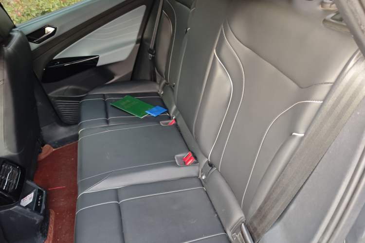 Used Volkswagen ID.4 X 2022 Pure Long-Range Version
