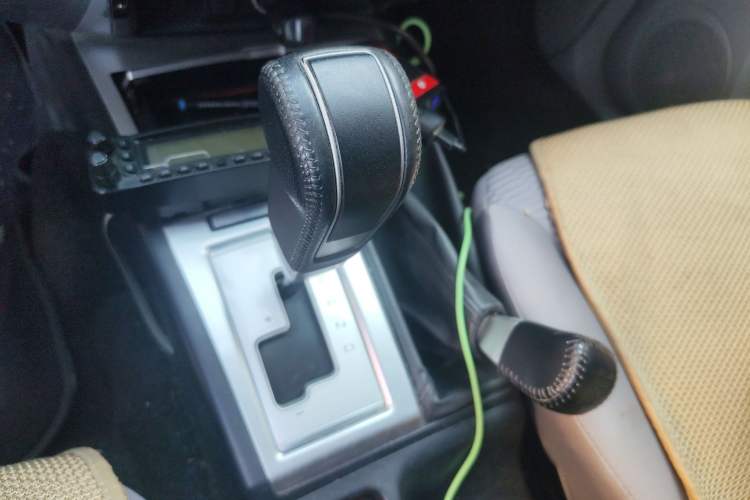 Used Mitsubishi Pajero Sport 2013 3.0L Automatic 4x4 Executive Edition