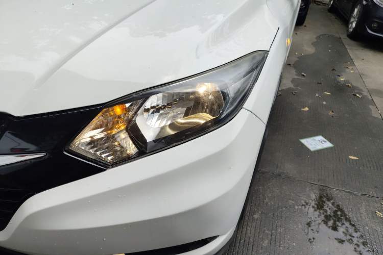 Used Honda Vezel 2017 1.5L CVT 2WD Comfort Model Left Front Headlight