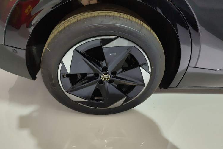 Used Volkswagen ID.UNYX 2025 Pure Model