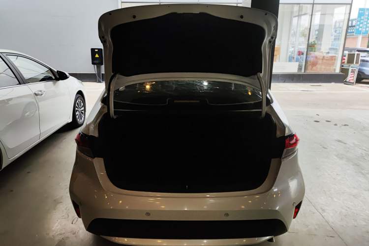 Used Toyota Levin 2021 185T CVT Luxury Edition