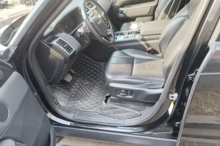 Used Land Rover Discovery 2019 3.0 SC V6 SE