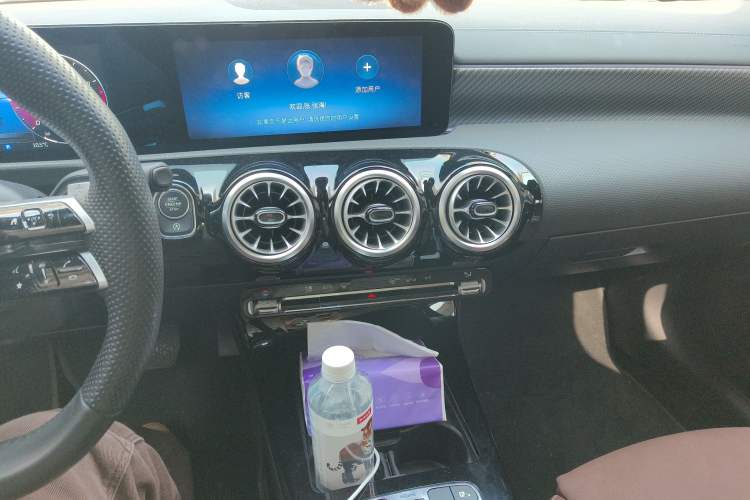 Used Mercedes-Benz A-Class 2024 Updated A 200 L Fashion Version
