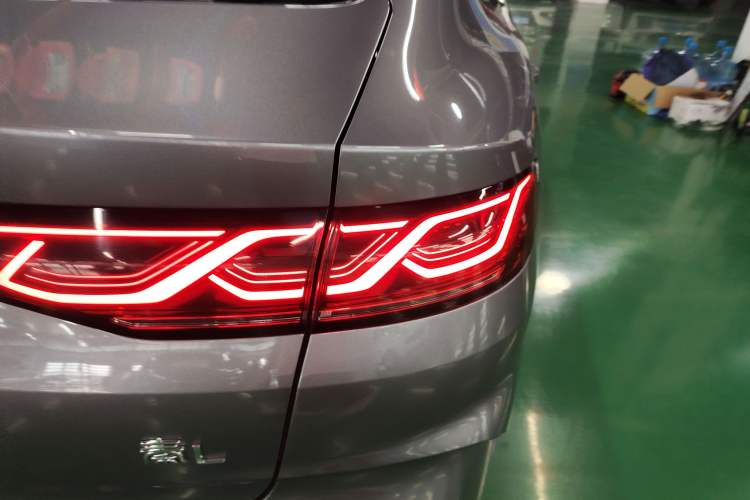 Used BYD Qin L 2024 DM-i 120KM Excellence Model Exterior 3