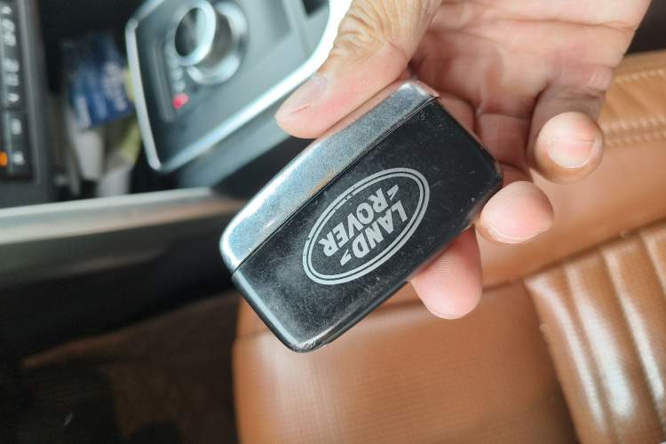 Used Land Rover Discovery Sport 2016 2.0T HSE LUXURY Vehicle Key