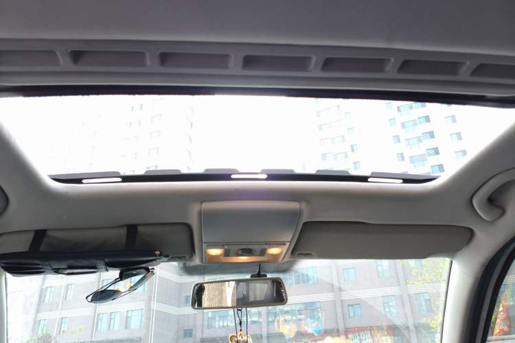 Used Volkswagen Gran Lavida 2013 1.4 TSI Automatic Comfort Model
