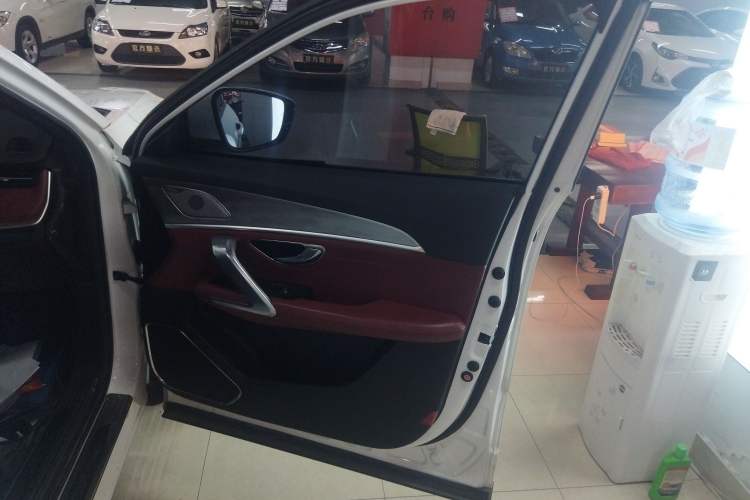 Used JETOUR X70 PLUS 2023 1.5T DCT Brave PLUS 5-Seater