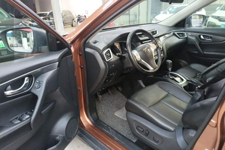 Used Nissan X-Trail 2014 2.5L CVT Luxury Edition 4WD