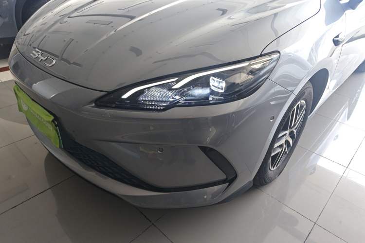 Used BYD Seal 05 DM-i 2025 DM-i Intelligent Drive 120KM Flagship Model Left Front Headlight