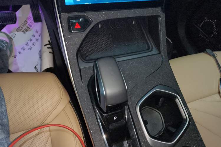 Used Geely Auto FX11 2023 1.5TD DCT Prestige Edition