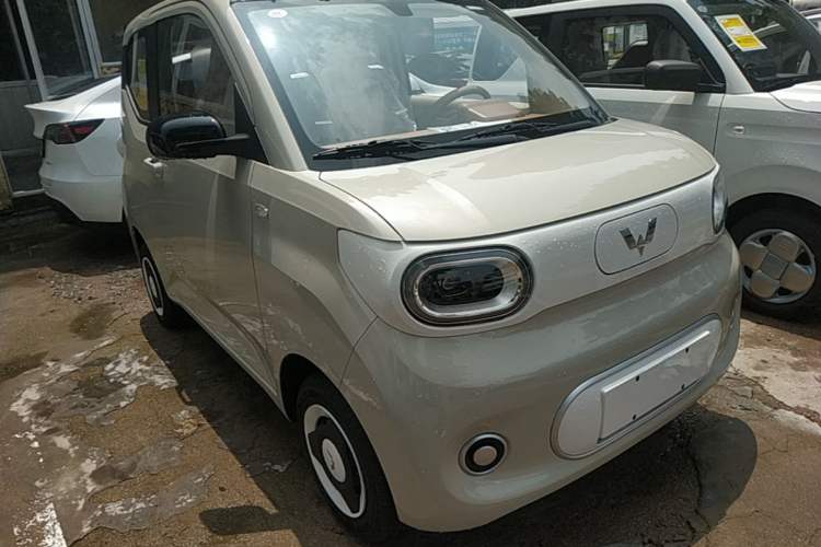 Used Wuling Hongguang MINIEV 2024 3rd Generation 215km Youth Edition