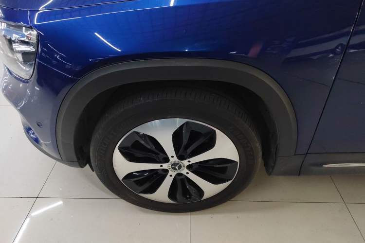 Used Mercedes-Benz GLB 2021 GLB 200 Fashion Model Left Front Wheel Hub