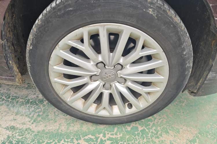 Used Audi A3 2014 Limousine 35 TFSI Automatic Fashion Model
